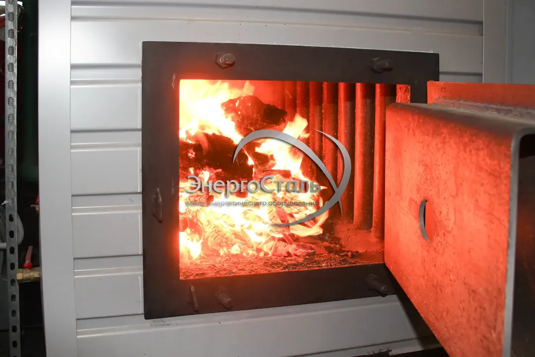 Стальной водогрейный котёл КВр-0,25МВт для блочно-модульной котельной, стабильное горение — завод по производству котлов ЭнергоСталь